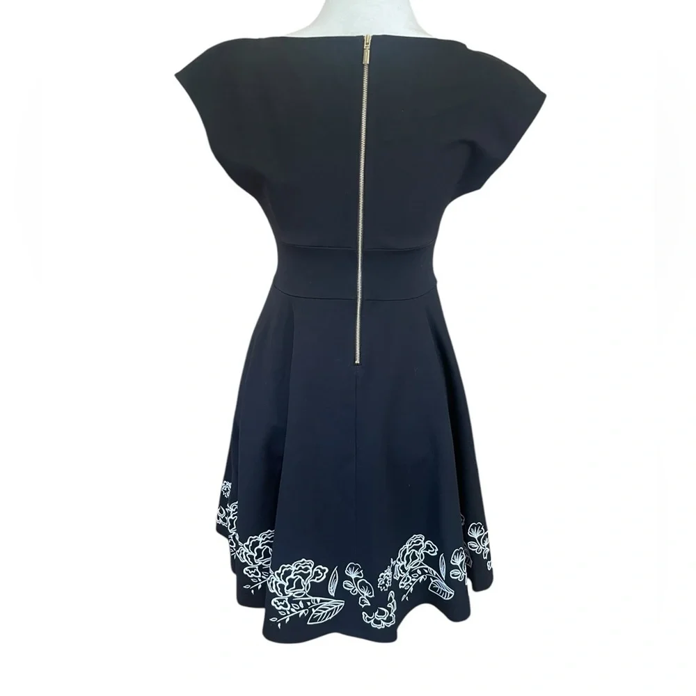 Kate Spade Embroidered Fiorella Dress Elegant Black Dress White Floral Design- S
